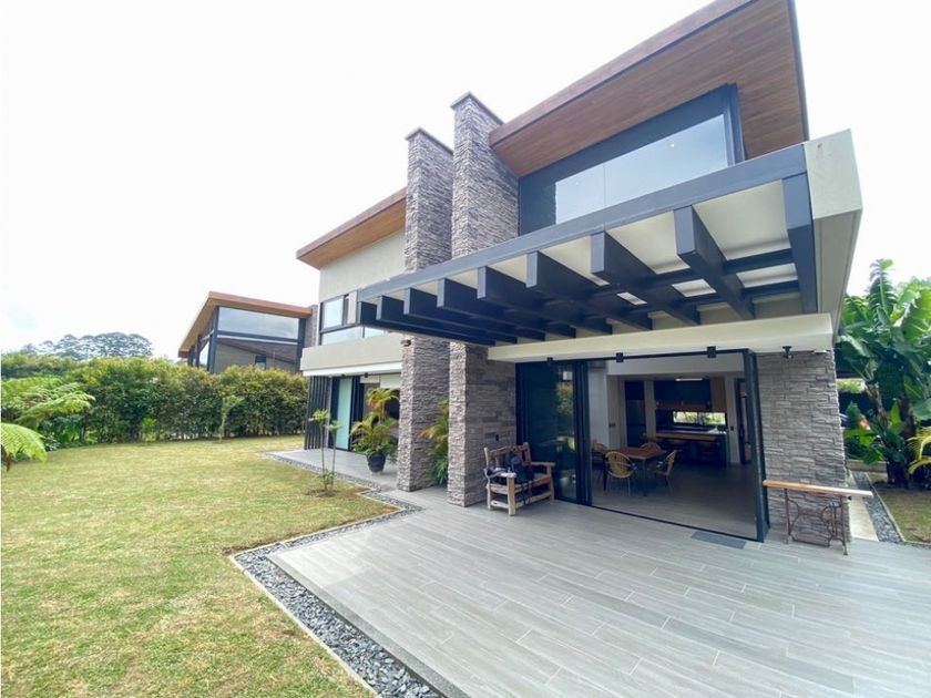 Casa en arriendo Rionegro, Oriente, Antioquia, Rap Del Agua Y La Montaña, 054048, Colombia