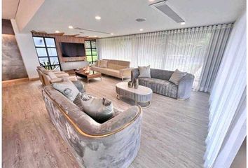 Casa en Parcelación Villas De La Candelaria, El Peñasco, Envigado, Valle De Aburrá, Antioquia, Rap Del Agua Y La Montaña, 055420, Colombia