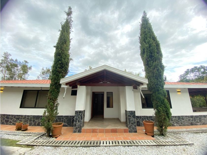 Casa en arriendo Rionegro, Oriente, Antioquia, Rap Del Agua Y La Montaña, 054048, Colombia