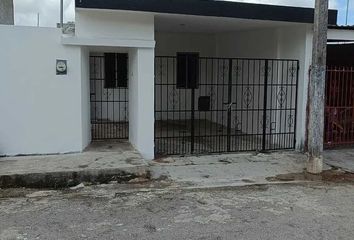 Casa en  Carretera Valladolid - Río Lagartos, Loché, Panabá, Yucatán, México