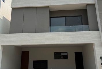 Casa en  El Cielo, Dominio Cumbres, García, Nuevo León, 66036, México