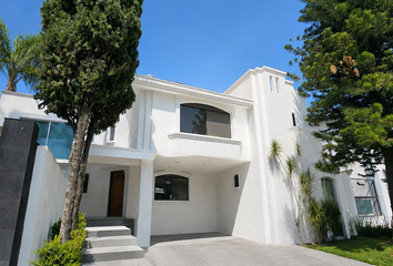 Casa en renta en Puerta de Hierro