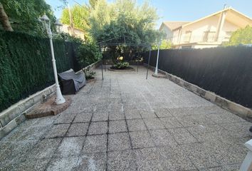 Chalet en  Navaluenga, Avila Provincia