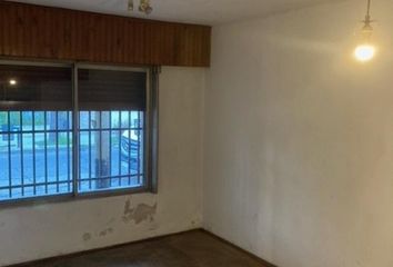 Casa en  Villa Sarmiento, Partido De Morón