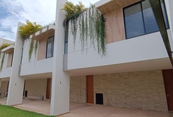 Casa en condominio en  Pueblo Temozon Norte, Mérida, Yucatán