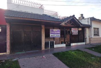 Casa en  Morón, Partido De Morón