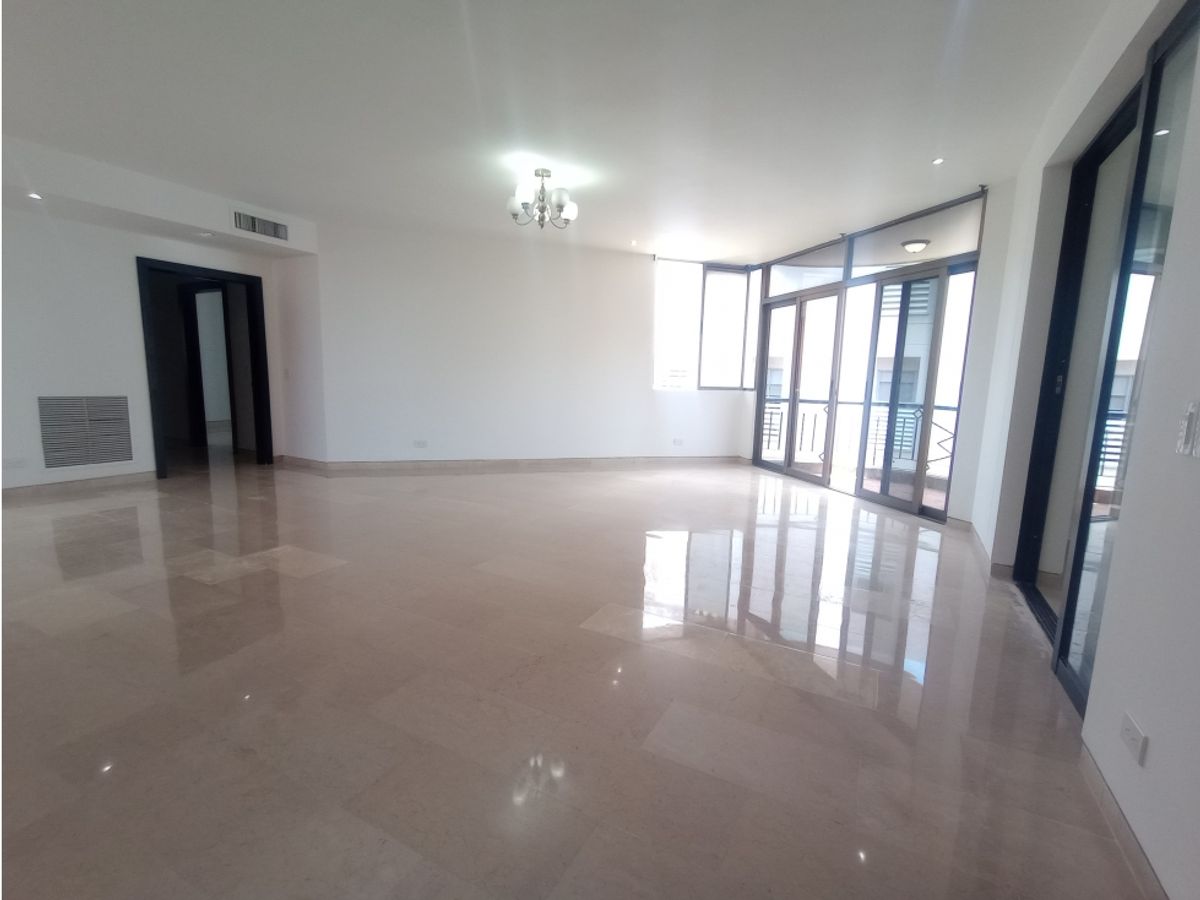 Apartamento en arriendo San Salvador (Localidad Río-Mar) en San Salvador