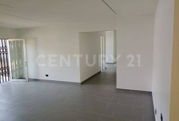 House for rent in Laureles, Medellín