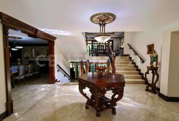 Casa en Carrera 43a, Patio Bonito, Comuna 14 - El Poblado, Perímetro Urbano Medellín, Medellín, Valle De Aburrá, Antioquia, Rap Del Agua Y La Montaña, 050003, Colombia