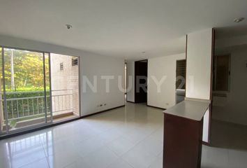 Apartment for rent in Valle del Lili, Cali