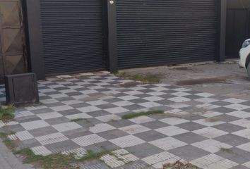 Galpónes/Bodegas en  Calle Moreno Perito 18, Bahía Blanca, B8000, Provincia De Buenos Aires, Arg