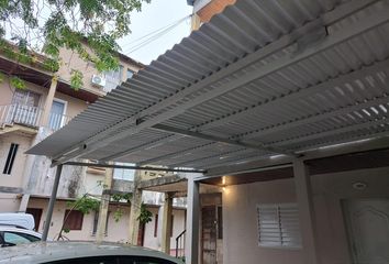 Casa en  San Cayetano, Resistencia