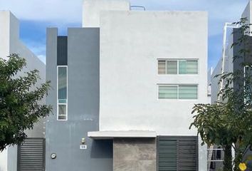 Casa en fraccionamiento en  Fraccionamiento Pontevedra, Jalisco, México