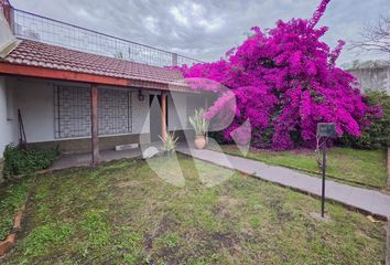 Casa en  Castelar, Partido De Morón