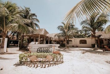 Quinta en  Avenida Pedro Joaquín Caldwell, Holbox, Lázaro Cárdenas, Quintana Roo, 77531, México