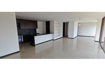 Apartamento en Calle 10, Comuna 14 - El Poblado, Perímetro Urbano Medellín, Medellín, Valle De Aburrá, Antioquia, Rap Del Agua Y La Montaña, 050003, Colombia