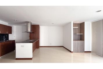 Apartment for rent in Poblado, Medellín