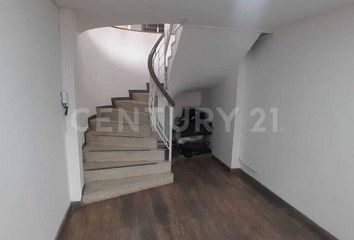 House for rent in Quinta Paredes, Bogotá