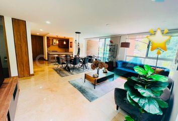 Apartamento en Calle 15, Lalinde, Comuna 14 - El Poblado, Perímetro Urbano Medellín, Medellín, Valle De Aburrá, Antioquia, Rap Del Agua Y La Montaña, 050003, Colombia