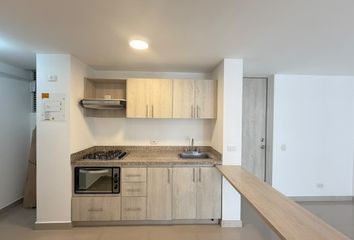 Apartamento en Carrera 46, Cañaveralejo, Sabaneta, Valle De Aburrá, Antioquia, Rap Del Agua Y La Montaña, 055450, Colombia