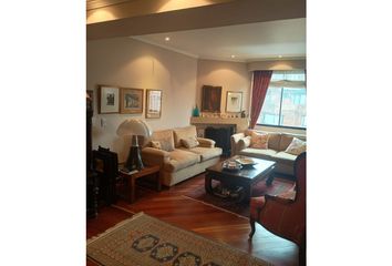 Apartment for rent in Los Rosales Norte, Bogotá