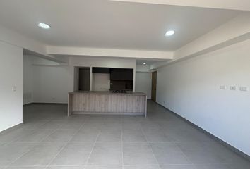 Apartamento en Fabricato, Bello, Valle De Aburrá, Antioquia, Rap Del Agua Y La Montaña, 051053, Colombia