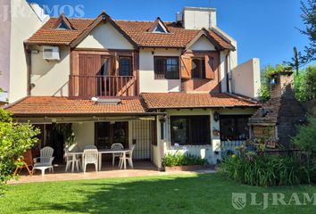 Casa en  Lomas De San Isidro, Partido De San Isidro