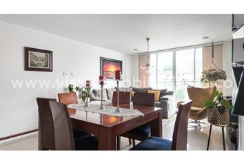 Apartamento en Calle 50, Versalles, Comuna La Estación, Perímetro Urbano Manizales, Manizales, Centrosur, Caldas, Rap Del Agua Y La Montaña, 170004, Colombia