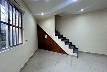 Apartment for rent in Bosques de San Pablo, Medellín