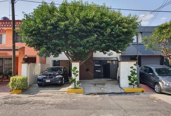 Casa en  Lomas Lindas I Sección, Atizapán De Zaragoza