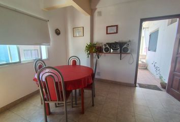 Casa en  Castelar, Partido De Morón