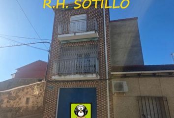 Chalet en  La Higuera, Avila Provincia