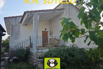 Chalet en  La Higuera, Avila Provincia