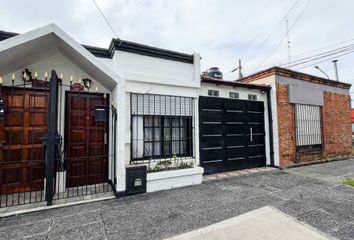 Casa en  Morón, Partido De Morón