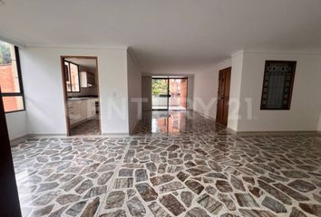 Apartamento en Calle 15c Sur, El Castillo, Comuna 14 - El Poblado, Perímetro Urbano Medellín, Medellín, Valle De Aburrá, Antioquia, Rap Del Agua Y La Montaña, 050022, Colombia