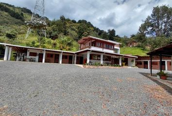 Villa-Quinta en  La Estrella, Antioquia