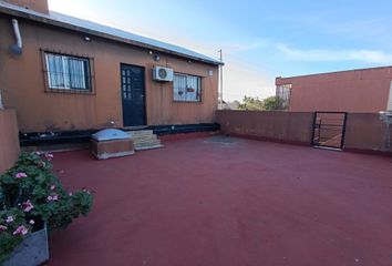 Casa en  Morón, Partido De Morón