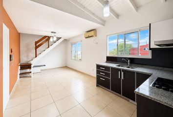 Casa en  Morón, Partido De Morón