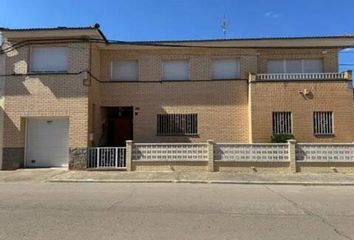 Chalet en  La Almunia De Doña Godina, Zaragoza Provincia