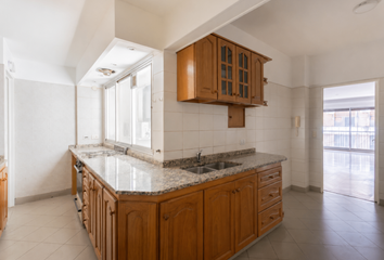 Departamento en  El Fundador Helados, Retiro, Comuna 1, Buenos Aires, Ciudad Autónoma De Buenos Aires, Arg