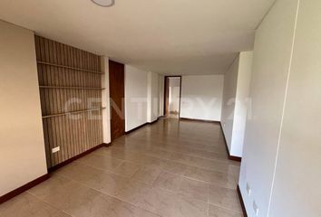 Apartamento en Calle 5 Sur, Comuna 14 - El Poblado, Perímetro Urbano Medellín, Medellín, Valle De Aburrá, Antioquia, Rap Del Agua Y La Montaña, 050022, Colombia
