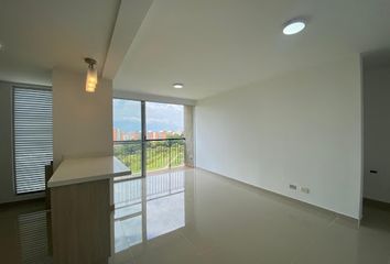Apartment for rent in Valle del Lili, Cali