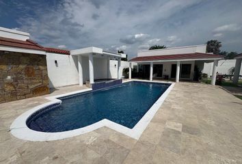 Quinta en  Calle Hermanos Gutiérrez De Lara, General Zuazua, Nuevo León, México