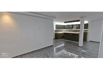 Casa en Calle 10, Astorga, Comuna 14 - El Poblado, Perímetro Urbano Medellín, Medellín, Valle De Aburrá, Antioquia, Rap Del Agua Y La Montaña, 050001, Colombia