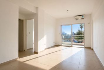 Departamento en  Caseros, Tres De Febrero