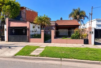 Casa en  Morón, Partido De Morón