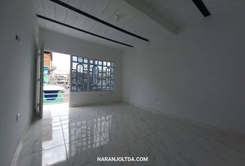 Apartamento en República De Israel, Cali