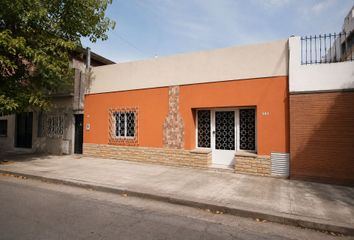 Casa en  Villa Sarmiento, Partido De Morón