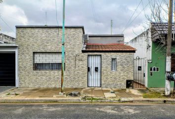 Casa en  Morón, Partido De Morón