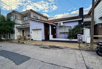 Casa en  Villa Sarmiento, Partido De Morón